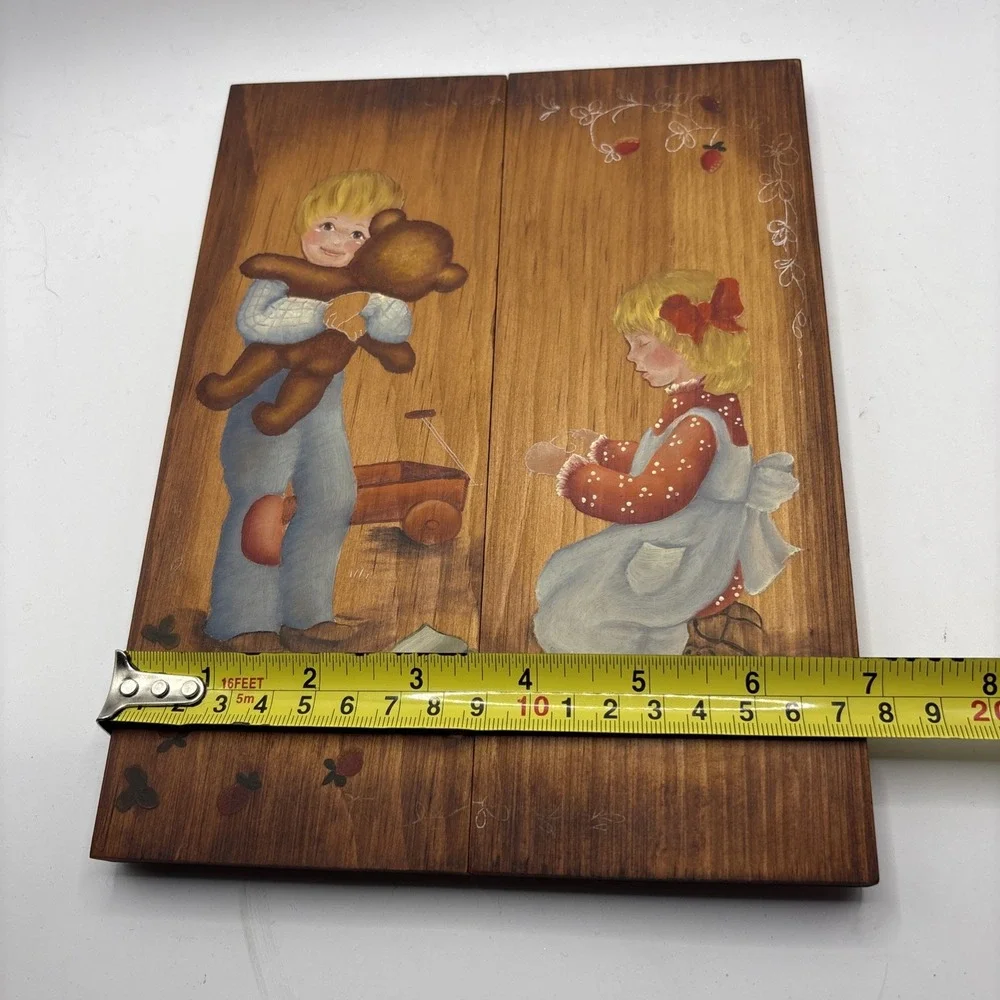 Vtg Folk Art Wood Wall Plaques Set Of 2 Boy Teddy Bear Girl Nursery Cottagecore